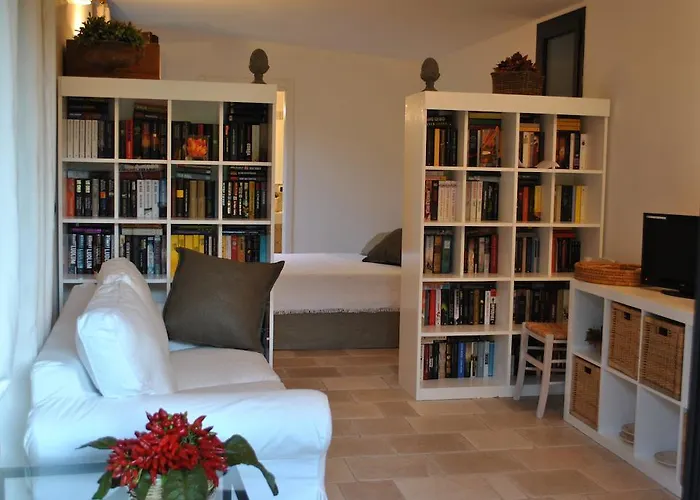 Chic & Country Лечче